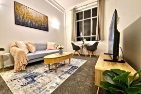 Heritage Luxe Retreat on Queens